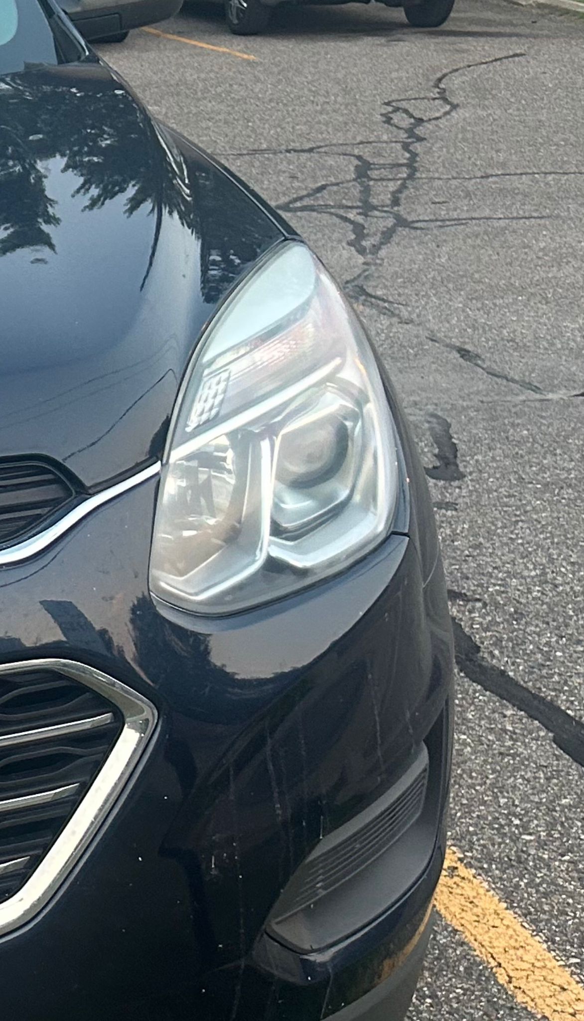 Clear right headlight after professional restoration
